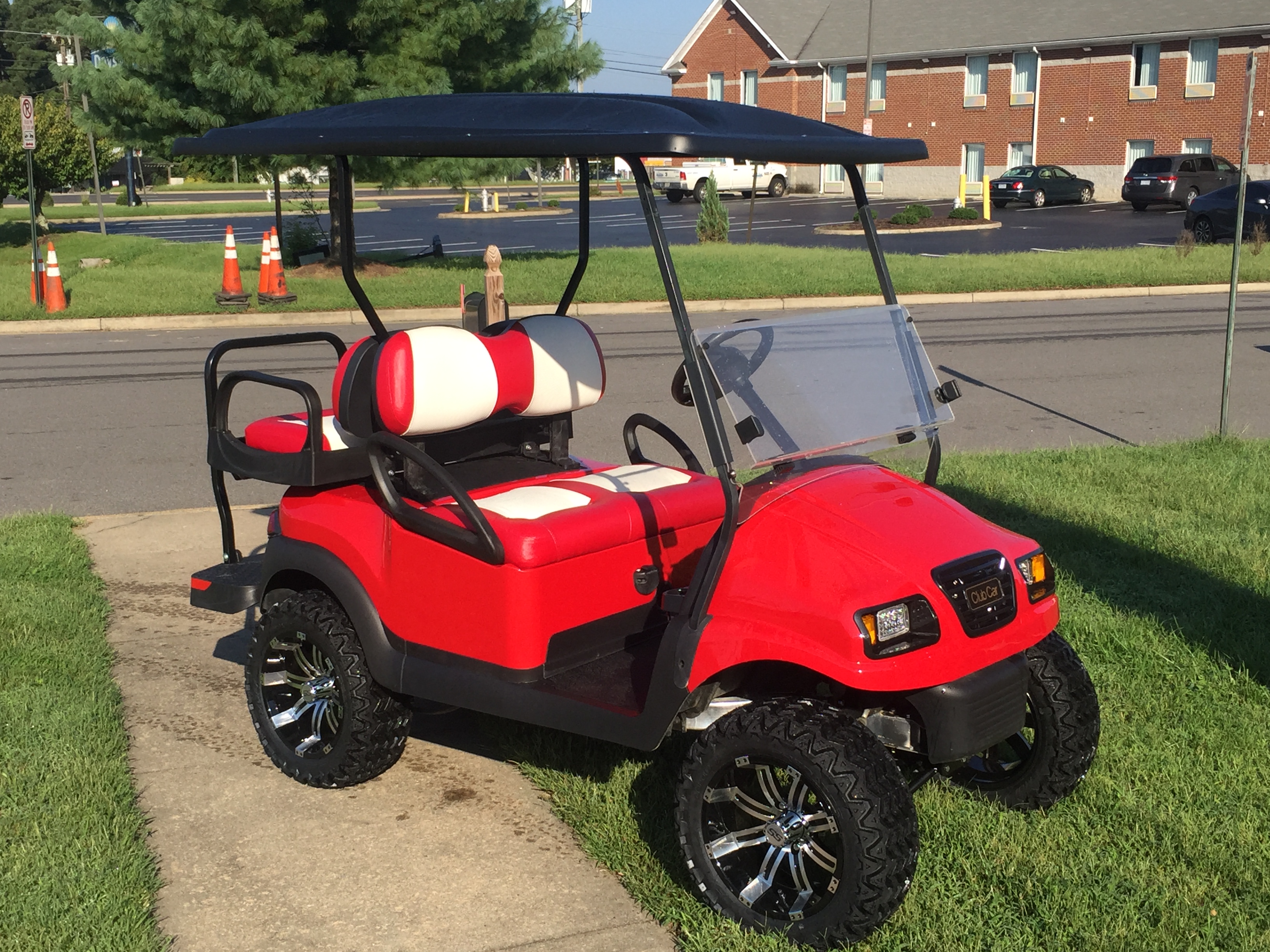 2014-club-car-lifted-eectric-golf-car-red-phantom-peebles-golf-cars