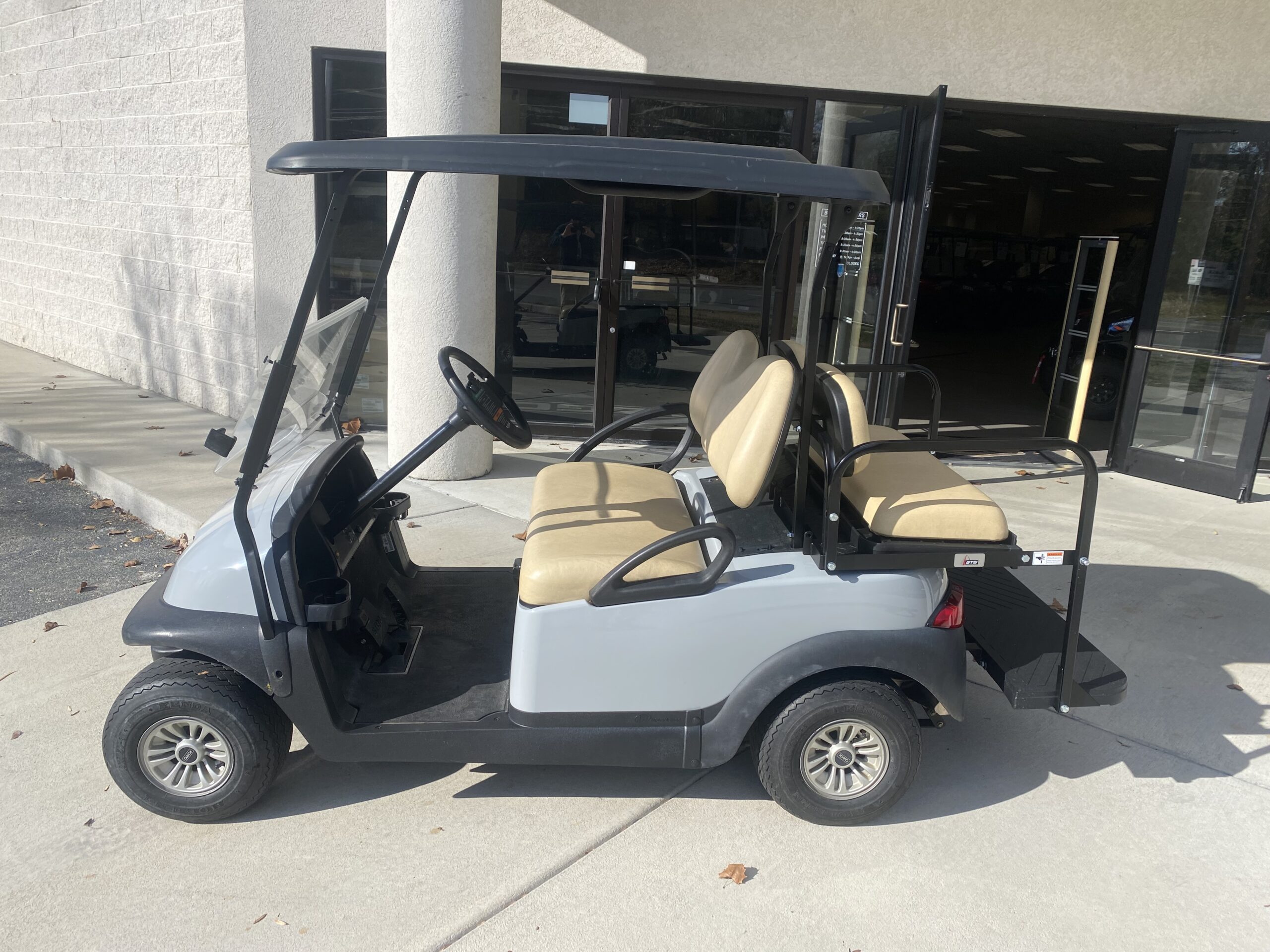 2019 Club Car 4-Pass Electric Golf Car- Platinum | Peebles Golf Cars