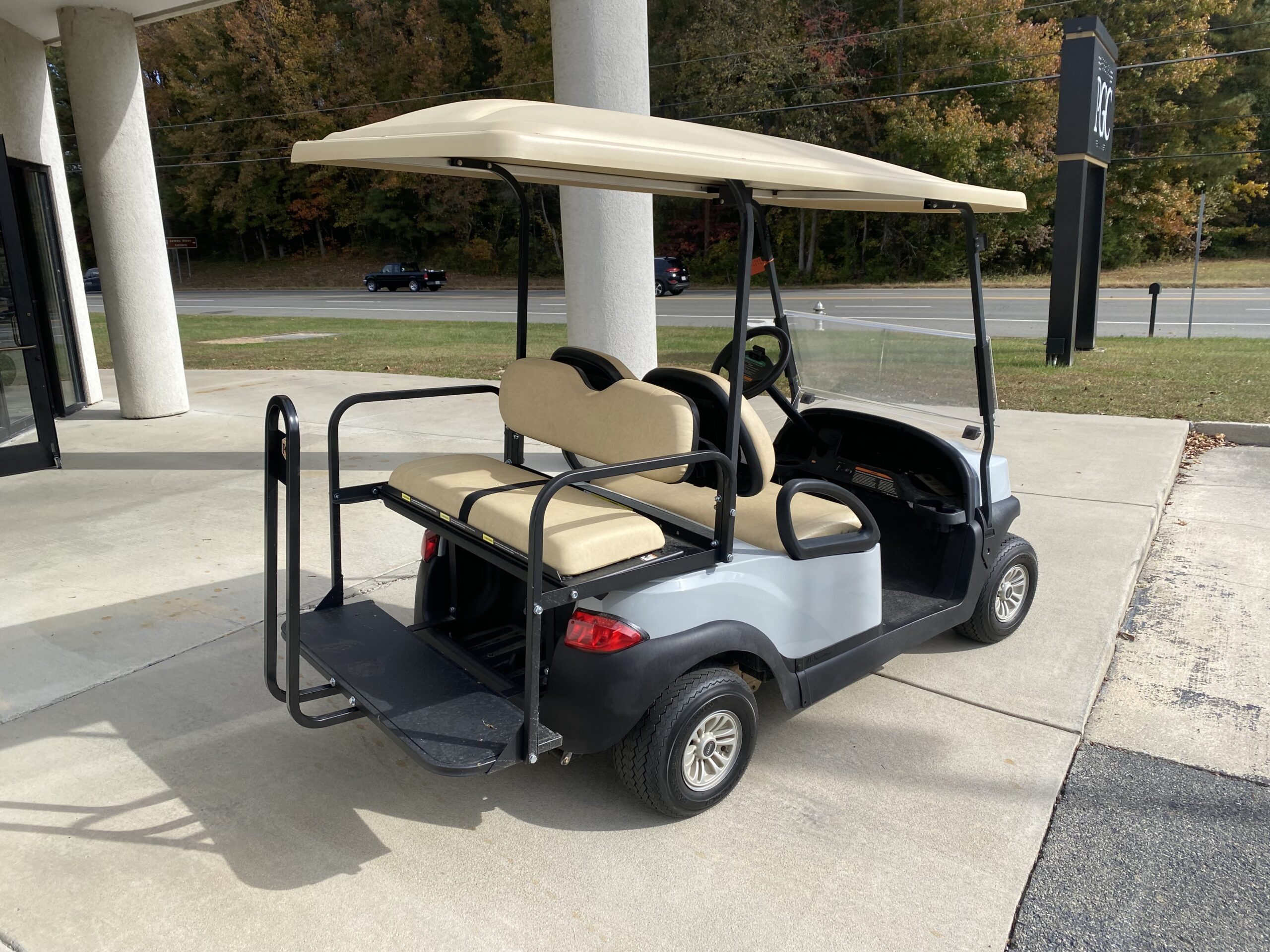 2020 Club Car Tempo Electric 4-Passenger- Platinum - Image 3
