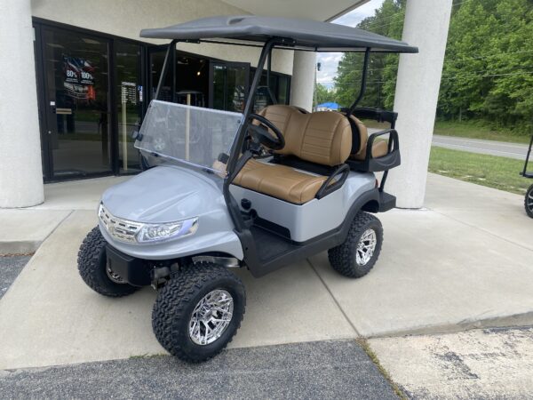 2020 Club Car Lifted Electric 4-pass- Silver Phoenix - Image 5