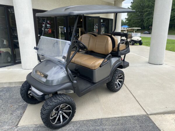 2021 Club Car 4-pass Lifted Electric Golf Car- Graphite - Image 4