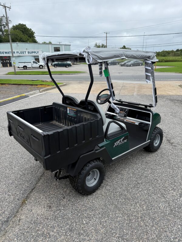 2025 Club Car XRT 800E - Green - Image 2