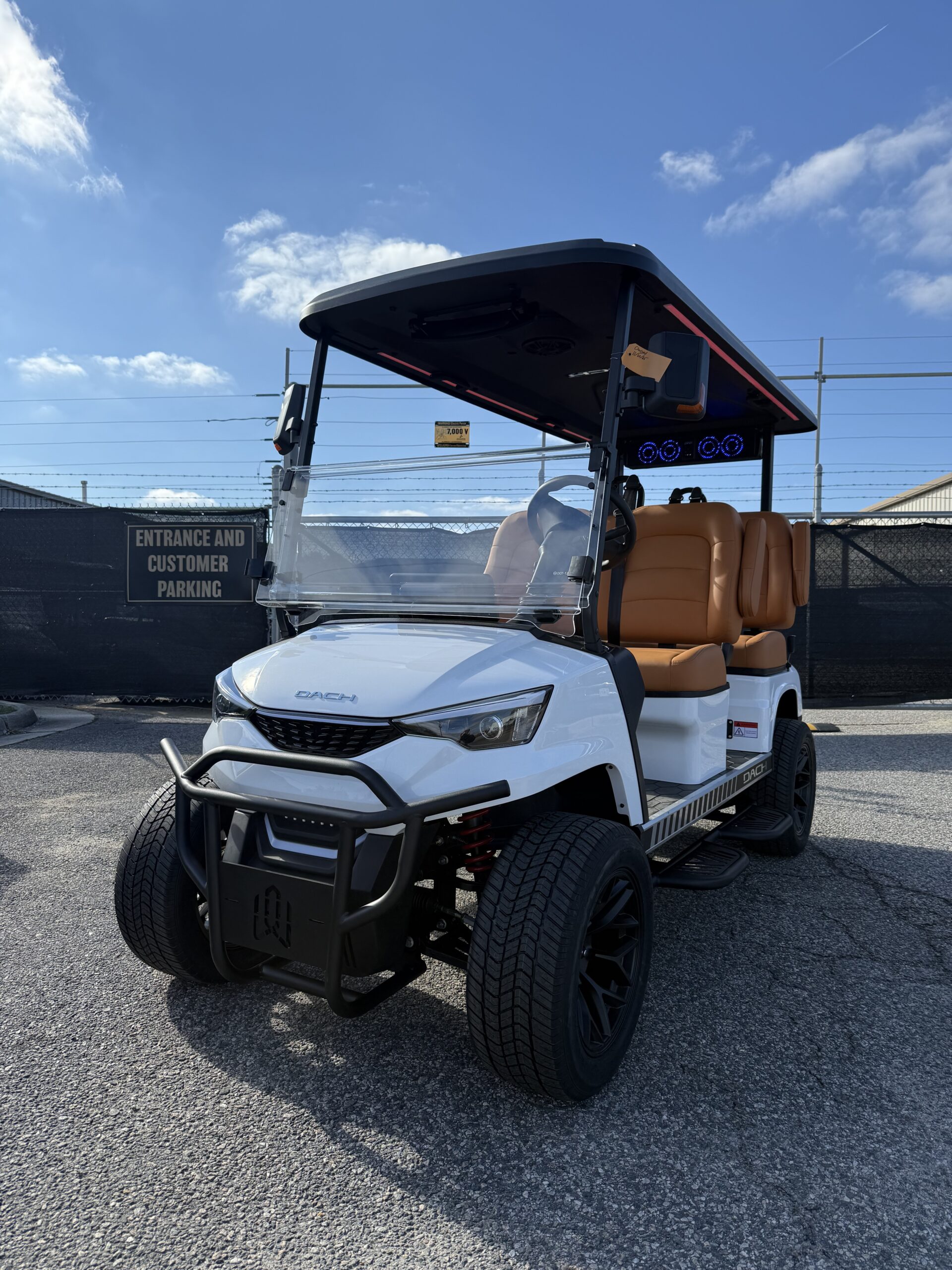 2026 DACH Apollo - White with Brown Luxury